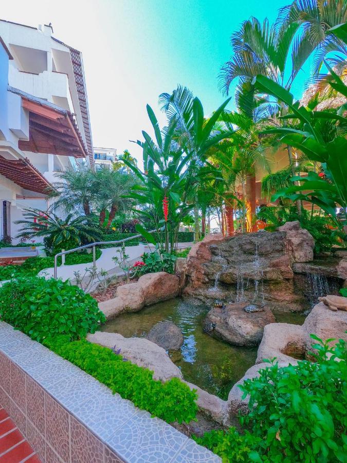 Tropicana Hotel Puerto Vallarta Exterior photo