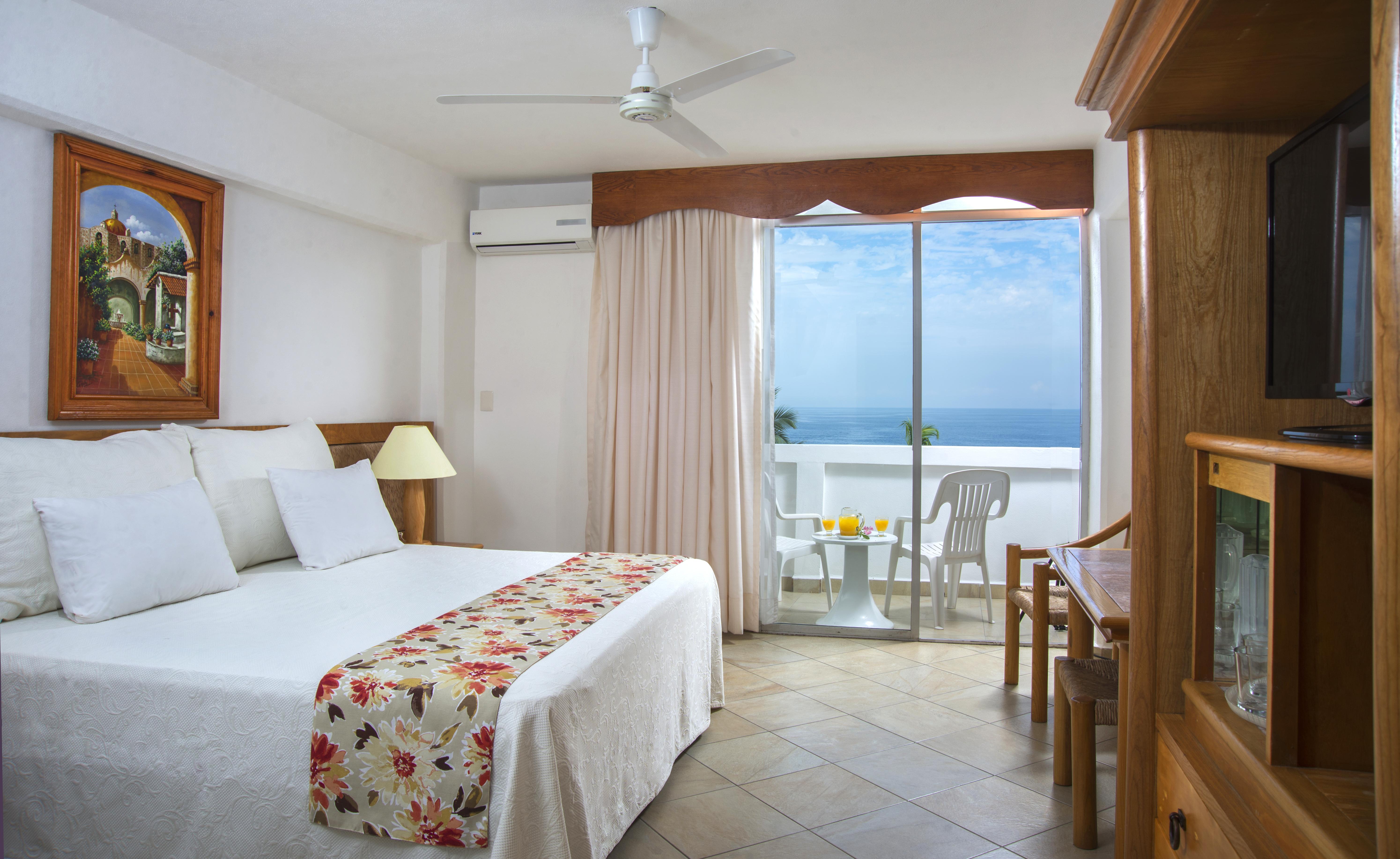 Tropicana Hotel Puerto Vallarta Exterior photo