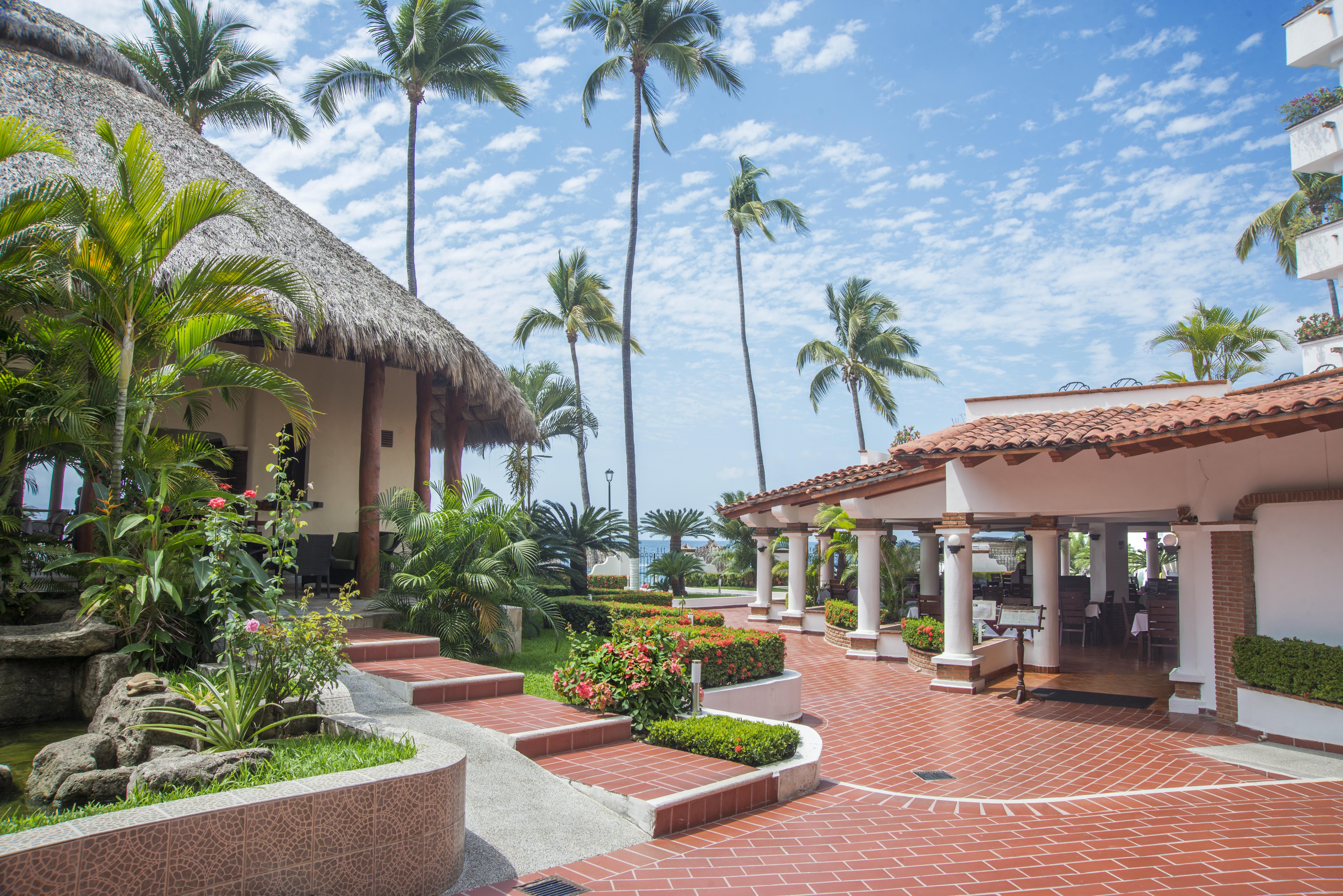 Tropicana Hotel Puerto Vallarta Exterior photo