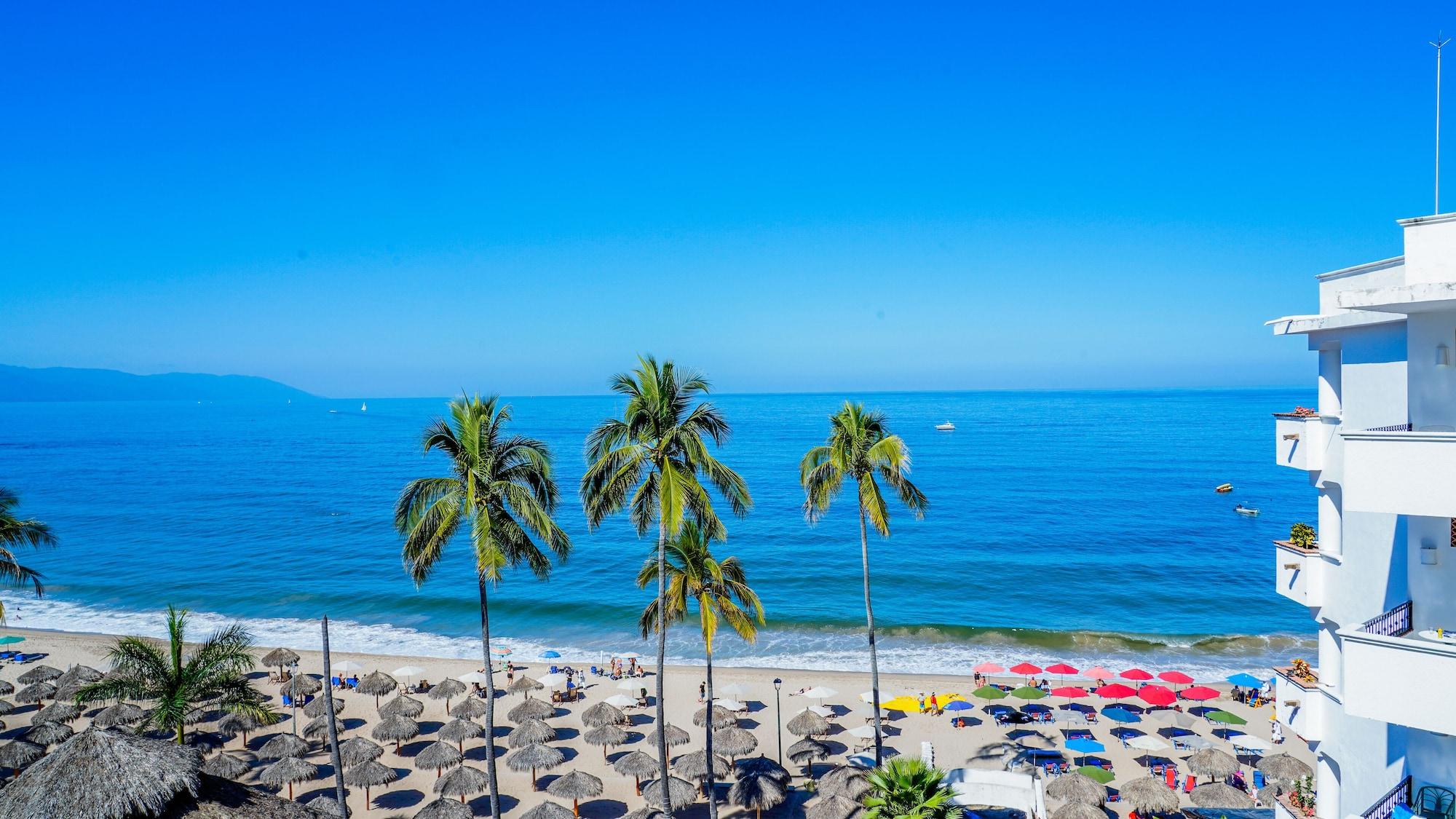 Tropicana Hotel Puerto Vallarta Exterior photo