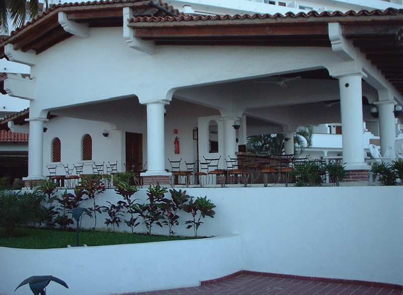 Tropicana Hotel Puerto Vallarta Exterior photo